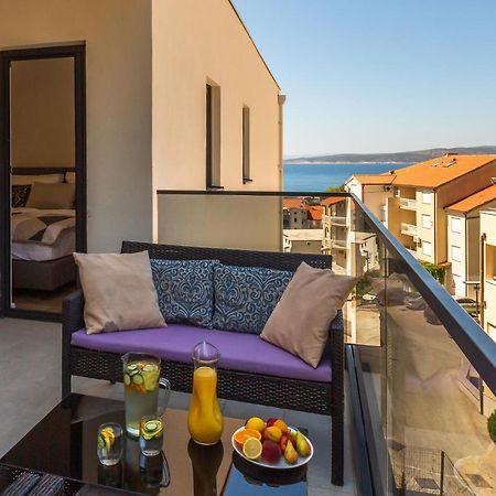 Luxury 2 Bedroom Apartment With Sea View Baška Voda Dış mekan fotoğraf
