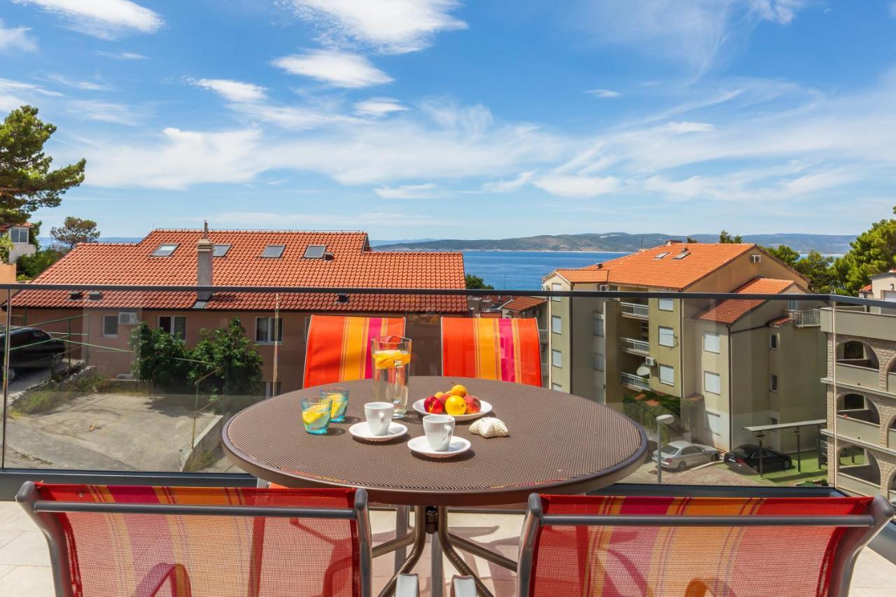 Luxury 2 Bedroom Apartment With Sea View Baška Voda Dış mekan fotoğraf
