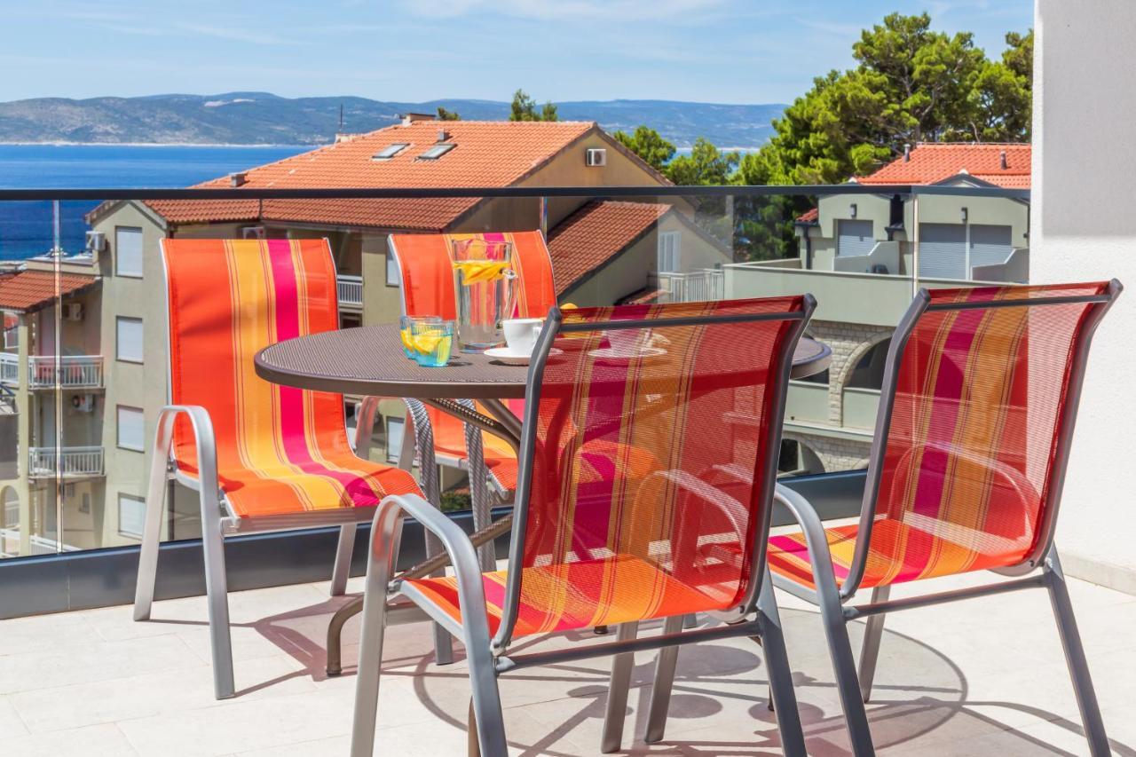 Luxury 2 Bedroom Apartment With Sea View Baška Voda Dış mekan fotoğraf